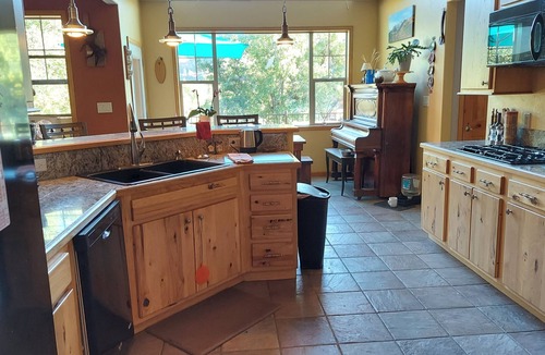 Ridgway House | Spacious, custom home, large fenced yard. Fast fiber internet! STR-1-2024-057