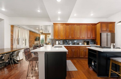 Near East Columbus House | Spacious Downtown Retreat | Game Room | Large Kitchen