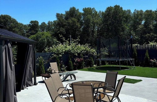 Puyallup House | Spacious Entire House in North Puyallup