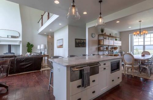 Driggs House | Spacious Farmhouse Retreat with Teton Views and Outdoor Games Near National Parks in Tetonia, Idaho