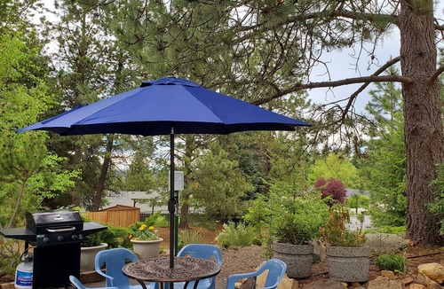 Hayden View Estates House | Spacious Ground Level Apartment, peaceful neighborhood, family friendly