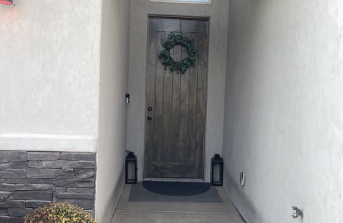 Toquerville House | SPACIOUS HOME with POOL SPA. 25 MIN TO ZION NP