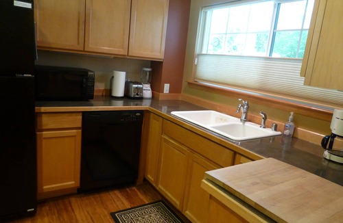 Indianola House | Spacious Indianola Getaway, Henderson Guest House, Near Beach