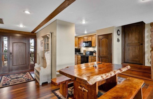 Leavenworth House | Spacious Log Lodge | Hot Tub, Theater & Game Room