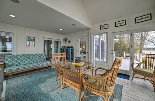Northport House | Spacious, Peaceful Lake House w/Sandy Beach