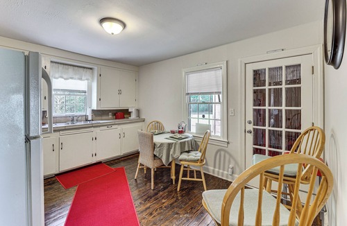 Tuskegee House | Spacious Retreat, 2 Mi to Tuskegee University
