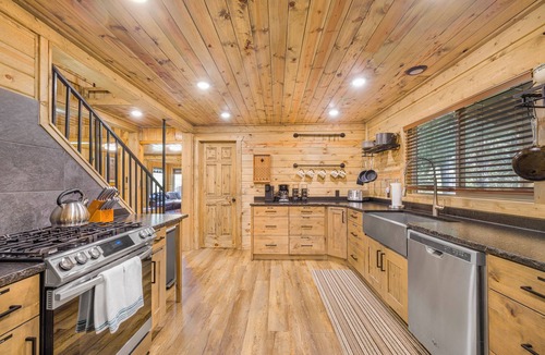 Island Park Cabin | Spacious Riverfront Cabin with Hot Tub, Fire pit, Near Park
