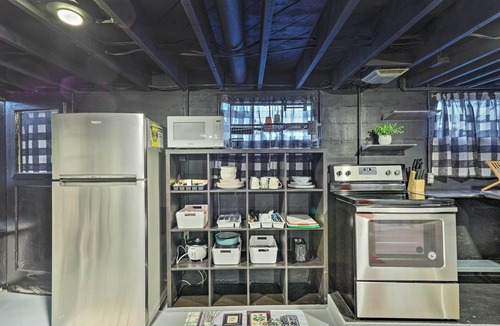 South End Apartment | Spacious Tacoma Hideaway w/ Game Room & Patio