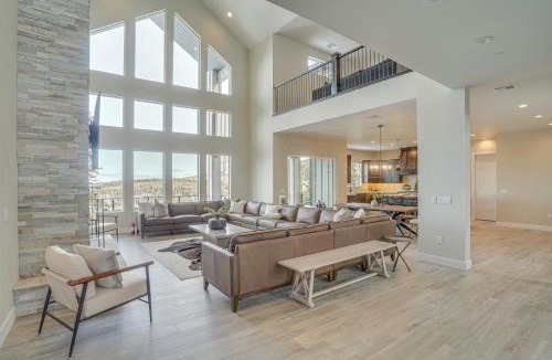 Brian Head House | Spacious Utah Escape w/Balcony & Mountain Views!