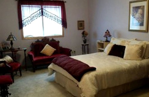 Morristown Cabin | Spacious Waterfront Vacation Rental on Lake Sakatah in Rice County, Minnesota
