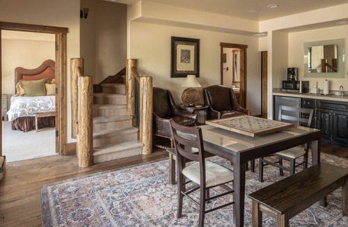 Spanish Peaks House | Spanish Peaks Cabin -Stunning Views, Hot Tub! Easy Ski Access!