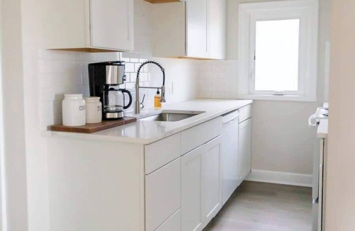 Thorpe Westwood House | Spectacular City View on Grandview Ave