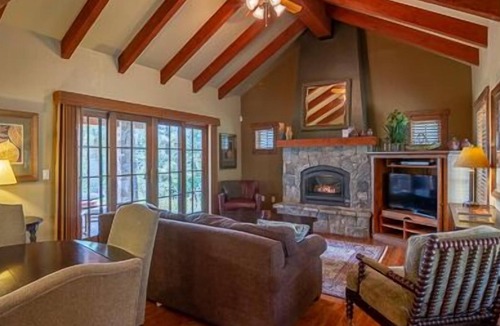 Tamarack Cottage | Spectacular Mountain Views | Private Patio / Hot Tub | Stone Fireplace