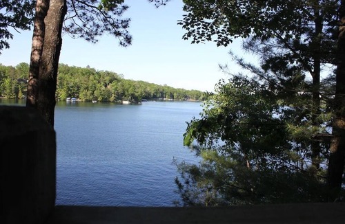 Mayfield House | Spider Lake Cottage near Traverse City
