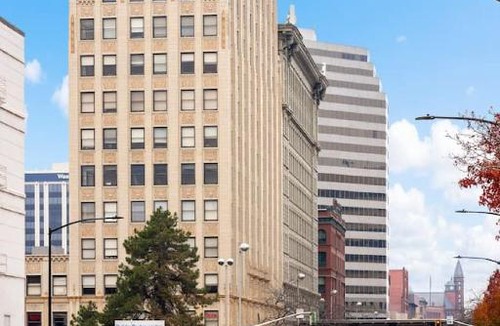 Riverside Apartment | Spokane 1 Bed Close by Shops