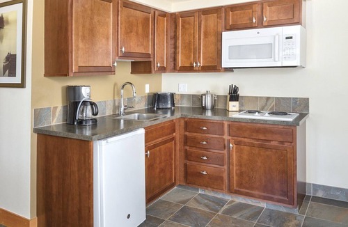 Deer Harbor Resort | Sports! Hiking trails, beach access, kayaking, bike riding, boating, fishing!