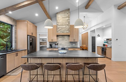 McCall House | Spring Mtn Paradise - Pet friendly, single level w/hot tub and clubhouse access