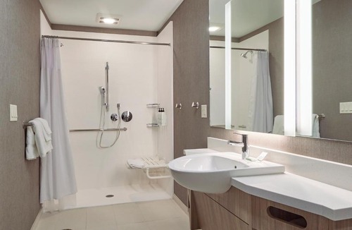 Medford Hotel | SpringHill Suites by Marriott Medford Airport