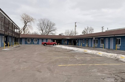 Fraser Hotel | STARLITE MOTEL