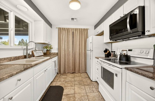 Medford House | Starwood Sanctuary