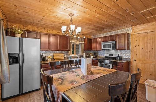 West Yellowstone Cabin | Stay at The Bucking Moose (#10) Cowboy Cabin, 2 bedroom cabin just 1 minute from Yellowstone