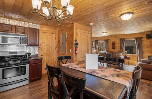 West Yellowstone Cabin | Stay at The Bucking Moose (#10) Cowboy Cabin, 2 bedroom cabin just 1 minute from Yellowstone