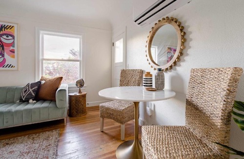 Hosford-Abernethy Apartment | Stay Portland - BoHo Oasis in Ladd's Addition with 2 Beds
