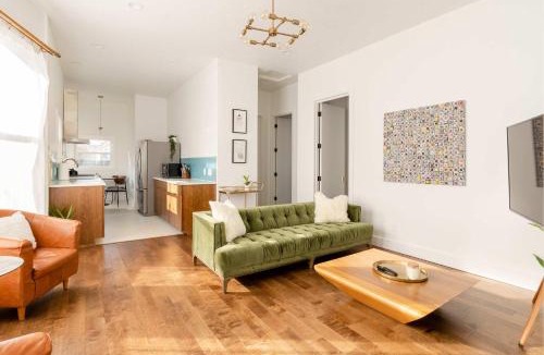 Sunnyside House | Stay Portland - Heart of Portland MidCentury Dream 95 WalkScore 3BR
