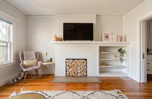 Belmont Apartment | Stay Portland - Sunnyside Wonderland- Coffee Shops, Bars & Parks