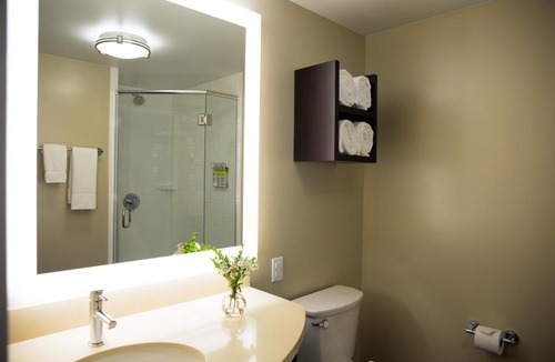 South Lake Union Hotel | Staybridge Suites Seattle Downtown - Lake Union by IHG