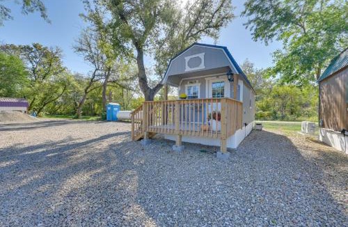 Austinville Apartment | Steamboat Rock Cabin Near Trails & River!