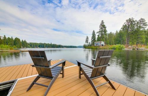 Newport Apartment | Steps to Sacheen Lake: Cute Studio Cabin w/Deck