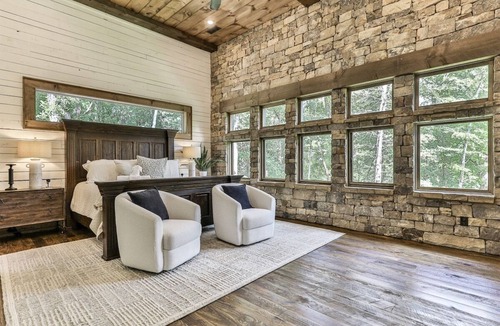 Cashes Valley Cabin | Stone Pool Lodge | Blue Ridge, GA