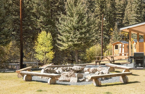 Grant Cabin | Streamfront A-Frame | Sauna | Fire Pit | Lostfork