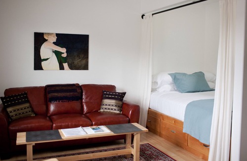 Eastsound Apartment | Studio Apartment in Eastsound, the Heart of Orcas Island - Chinook #2