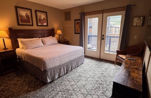 Kellogg Condo | Studio Resort Room * Snow * Mtn Bike * Hiawatha *
