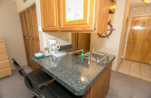 Ocean Shores Apartment | Studio Unit-Room 111