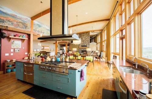 Powell House | Stunning 7-bedroom Heart of Yellowstone Ranch. Sixty miles from Yellowstone.