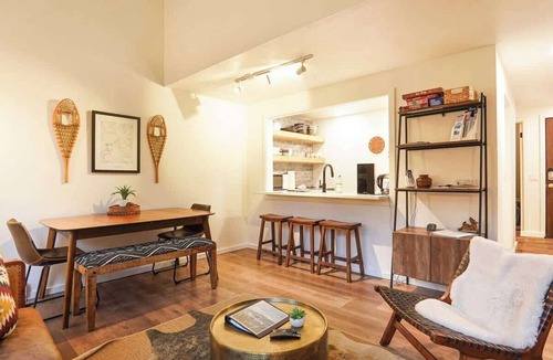 Glacier Condo | Stunning Mt Baker Condo Resort Amenities, Dog OK