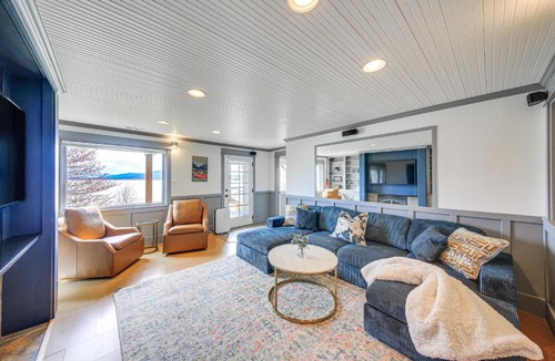 Ponder Point House | Stunning Sandpoint Lakefront Home: Hot Tub + Dock