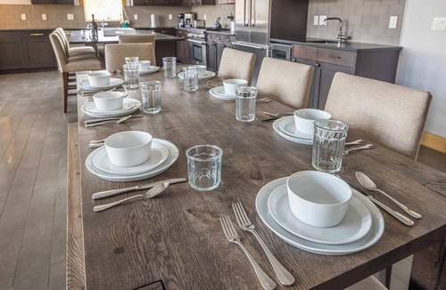 Big Sky Ski Chalet | Stunning Ski-In/Ski-Out Mountain Chalet