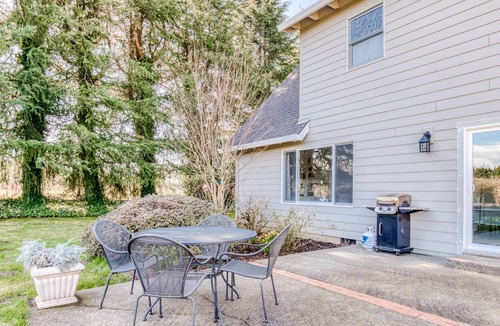 Boring House | Stunning & spacious home on 20 acres with Mt. Hood Views