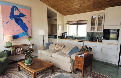 Driggs Ski Chalet | Stunning Teton View Casita 2 BR/2BA Dog Friendly Just 12 miles to Grand Targhee