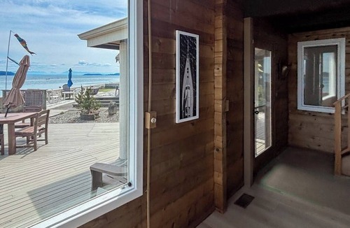 Bells Beach House | Stunning waterfront home with beach access & whale watching