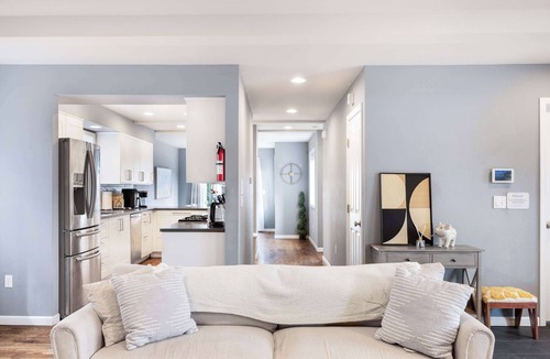 South Beacon Hill House | Stylish 3BR/2.5BA Home |EV Outlet |Near Light Rail