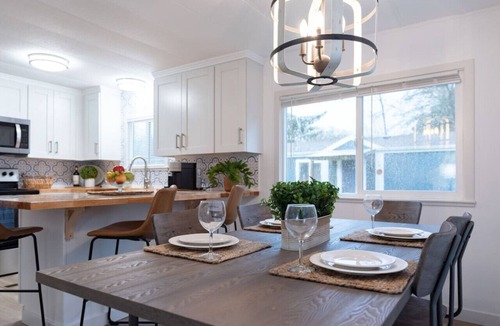 Grayland House | Stylish and Spotless Beach Getaway