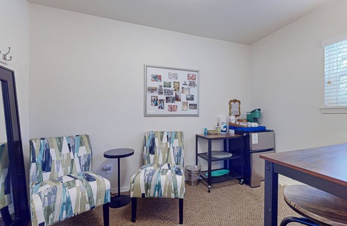 Port Townsend House | Stylish hotel suite just steps away from Downtown Port Townsend
