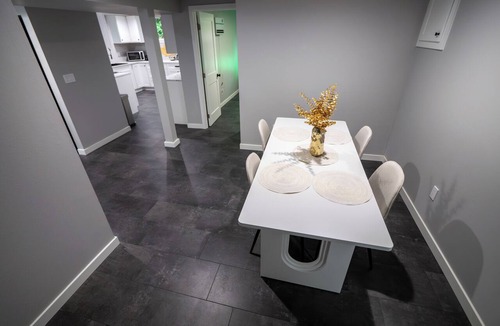 Shoreline Apartment | Stylish Remodeled 2BR Retreat - Near Seattle - Peaceful, Clean, & Modern