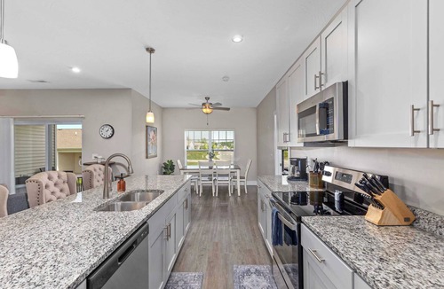 Grandville Apartment | Stylish Stay Minutes from Downtown GR
