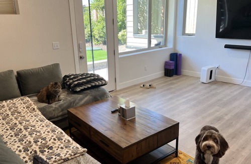 South Seattle House | Suburban Spa Oasis: private in-law suite 15 minutes from Lumen and Sea-Tac.